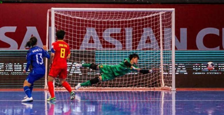 中华人民共和国第十四届运动会群众比赛足球项目五人制女子乙组(老将组)决赛开赛