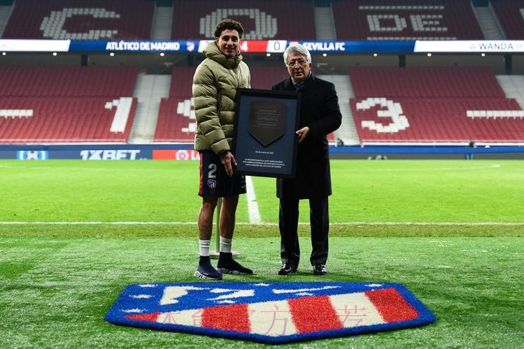 罗西尼尔:足总杯赢球只是开始;愿胜利延至英联杯踢阿森纳 罗西尼尔:足总杯赢球只是开始;愿胜利延至英联杯踢阿森纳